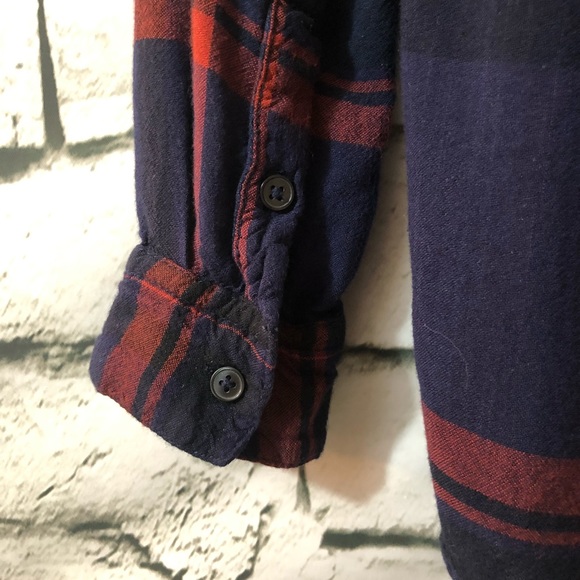 BDG | Red and Blue Flannel - Picture 4 of 6
